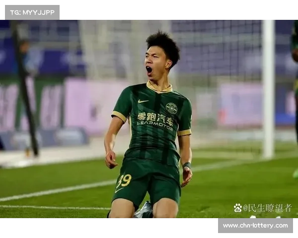 李新翔中超处子赛季惊艳表现 进球助攻齐发力展现新生代锋芒